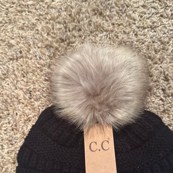 C.C Black Knit Beanie with Faux Fur Pom Pom - Picture 2 of 3